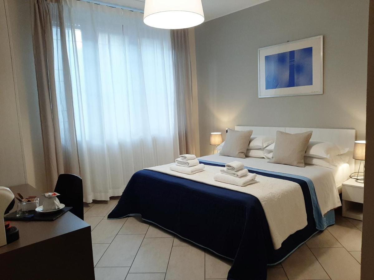I Tigli Guest House Пьяченца Экстерьер фото